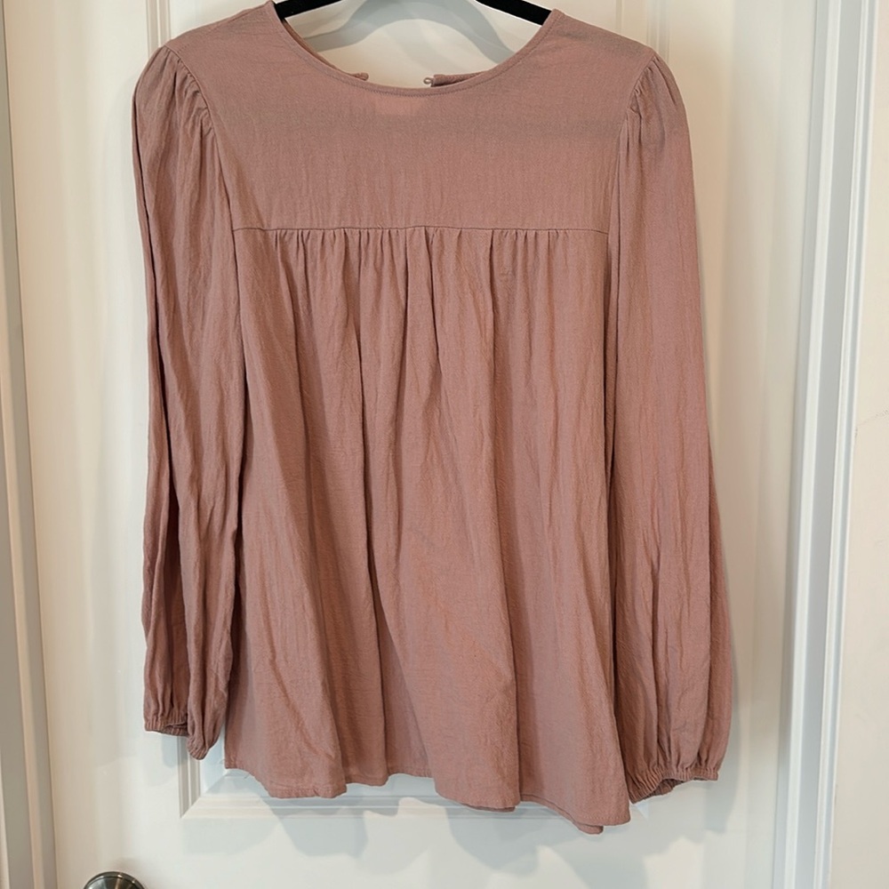 Ladies linen blend long sleeve blouse
